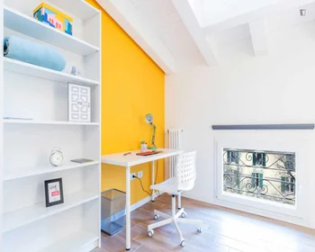 Quarto privado em Viale Alfredo Oriani, imagem 8 de 23