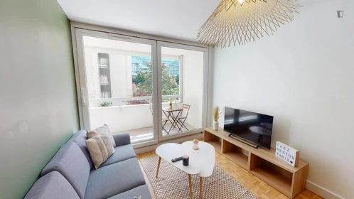 Private room at Square Henri Regnault, image 6 of 16