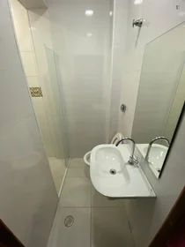 Stanza privata in Rua Feliciano Bicudo, immagine 9 di 23