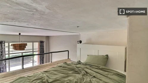 Entire apartment at Avenue André Morizet, image 13 of 14