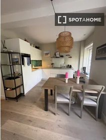 Logement entier à Merwedeplein, image 4 de 12