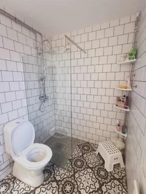 Entire apartment at Höjagatan 4, image 5 of 27