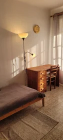 Quarto privado em Rue Amable Mabily, imagem 6 de 9