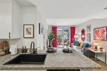 Private room at West 27th Street, image 5 of 32