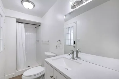 Quarto privado em 85207, imagem 2 de 41