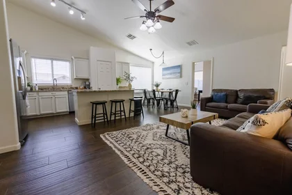 Quarto privado em 85207, imagem 18 de 41