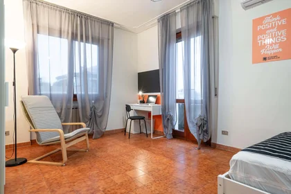 Quarto privado em Via Francesco de Pinedo, 4/D, 56121 Pisa PI, Italy, imagem 4 de 14