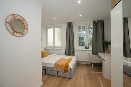 Habitación privada en Berg-am-Laim-Straße 137A/whg 26, 81673 München, Germania, imagen 3 de 16