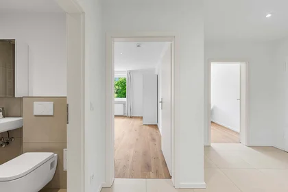 Private room at Blumenauer Str. 14, 80689 München, Germania, image 12 of 16