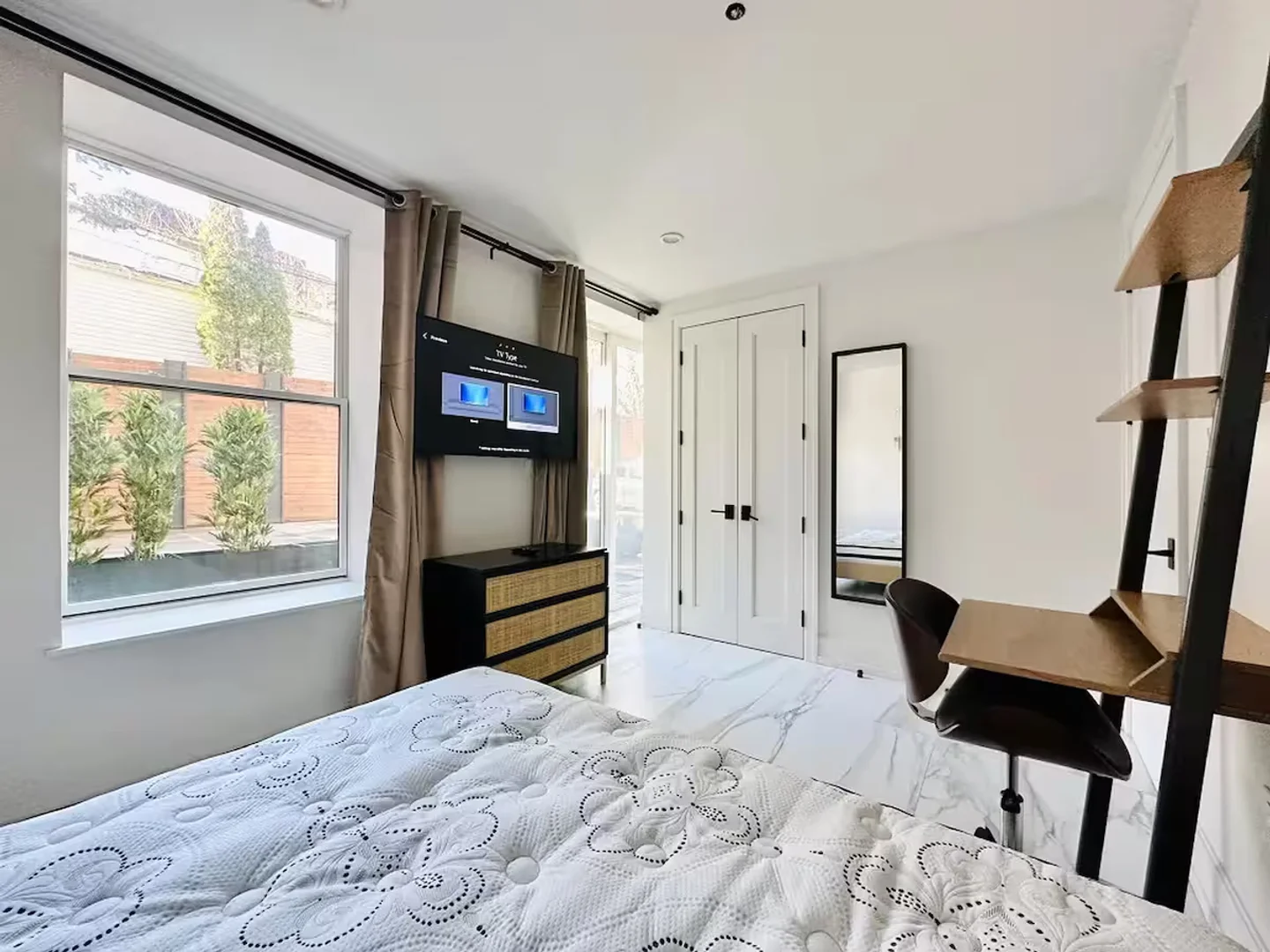 987 Willoughby Avenue,  1D, Bushwick, New York, NY, 11221