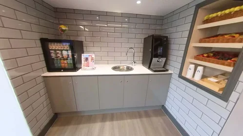 Studio in der Walnut Tree Close, bild 14 von 49