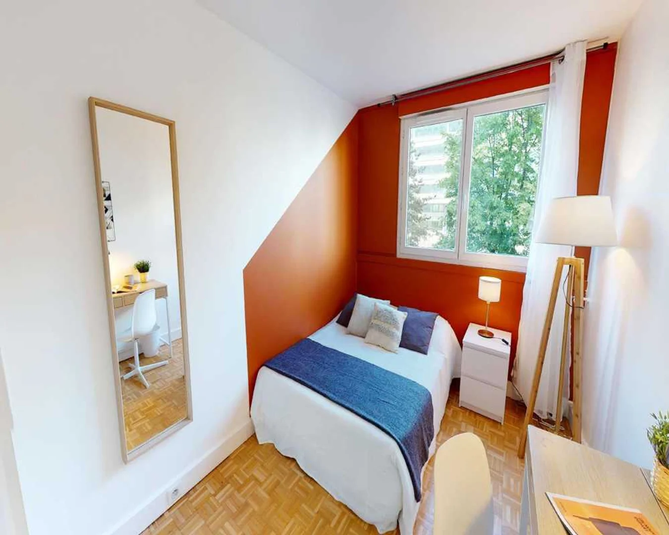 Habitación en apartamento estudiantil en alquiler en , completamente amueblado
