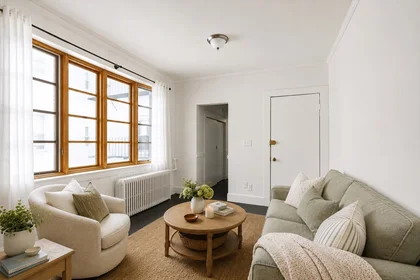Studio in residence at 35, Lee St., Unit 11, Mid Cambridge, Cambridge, MA, 02139, image 2 of 14