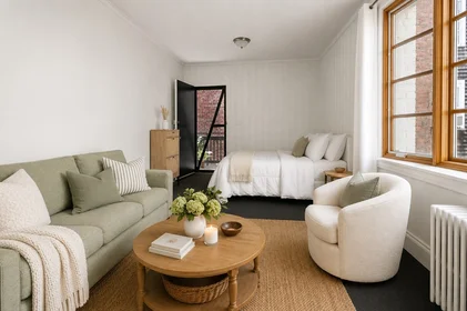 Studio in residence at 35, Lee St., Unit 11, Mid Cambridge, Cambridge, MA, 02139, image 12 of 14