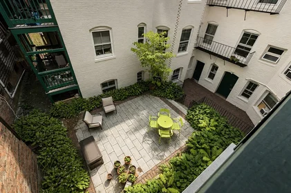 Studio in residence at 35, Lee St., Unit 11, Mid Cambridge, Cambridge, MA, 02139, image 5 of 14