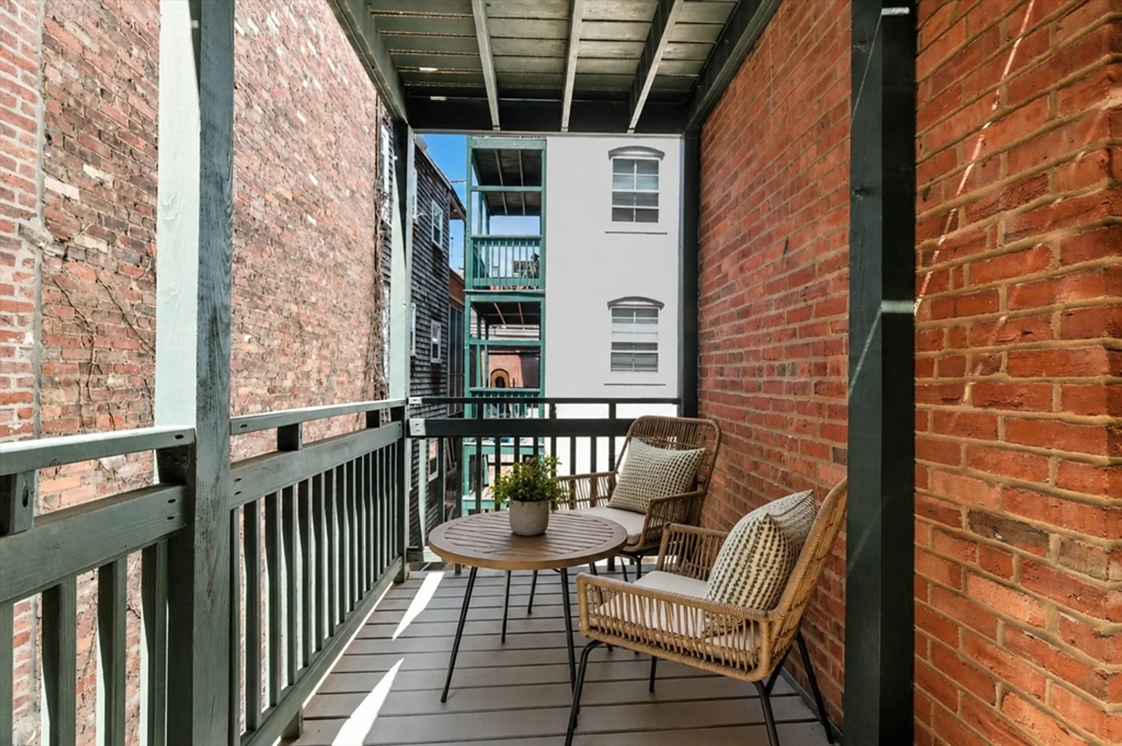 Fully equipped studio flat for students in 