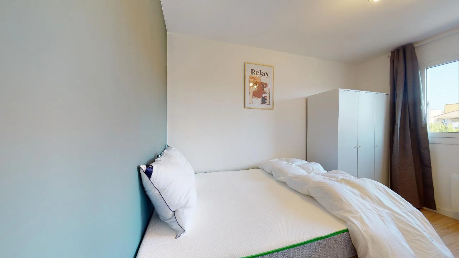 Quarto acolhedor para estudantes disponível em 