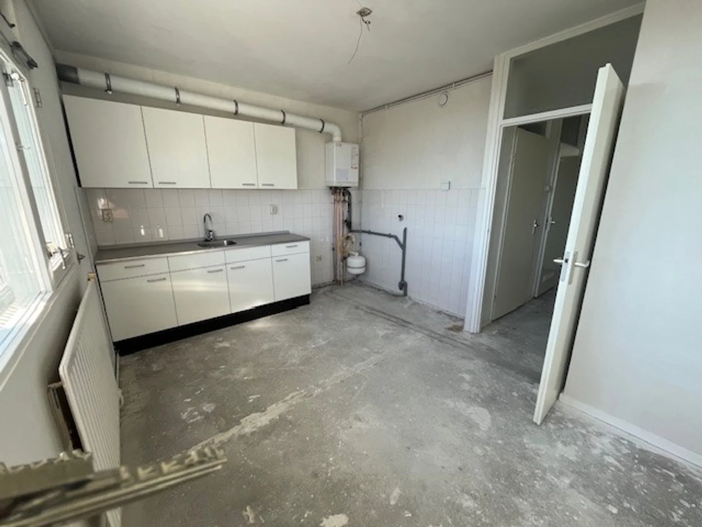 Comfortable and spacious student room in 