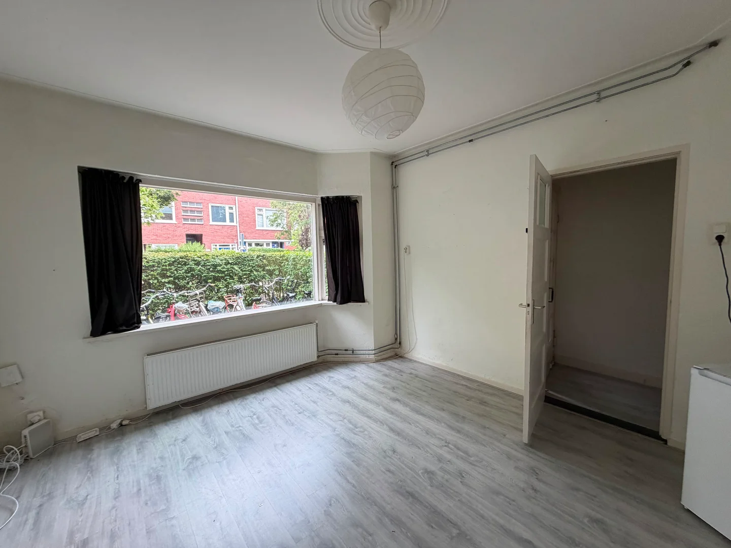 Comfortable and spacious student room in 