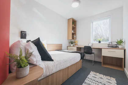 Privatzimmer im Wohnheim in der Horspath Driftway, Headington, Oxford OX3 7FJ, United Kingdom                   , bild 3 von 21