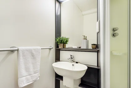 Privatzimmer im Wohnheim in der Horspath Driftway, Headington, Oxford OX3 7FJ, United Kingdom                   , bild 6 von 21