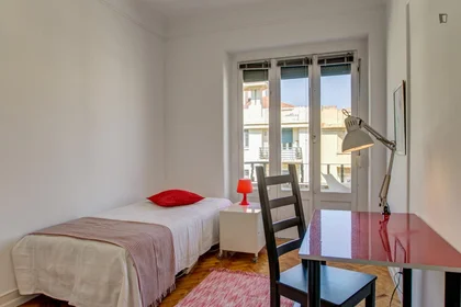 Privatzimmer in der Rua Fialho de Almeida, bild 1 von 10