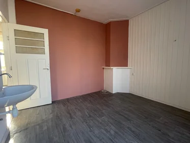 Chambre privée à E. Thomassen a Thuessinklaan, image 1 de 6