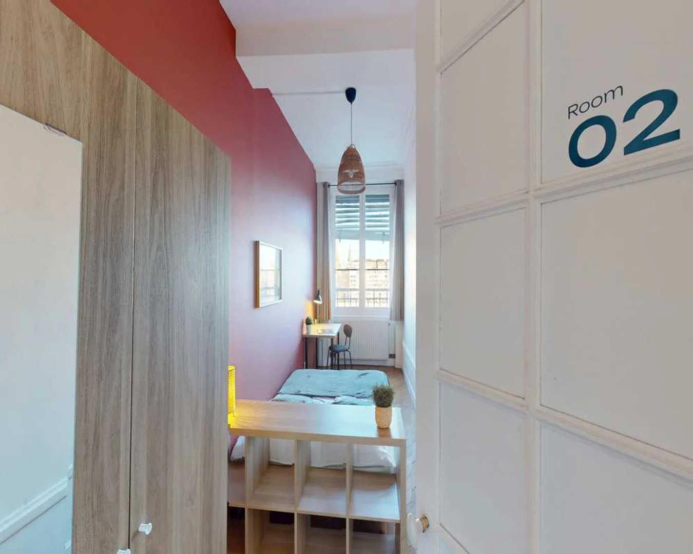 Student-friendly room in  with modern amenities