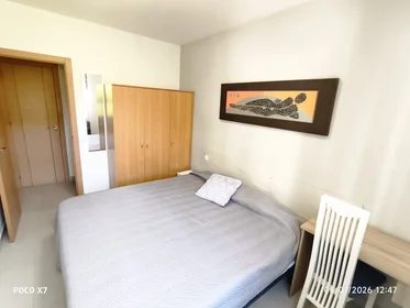 Entire apartment at Los Isunza Kalea, image 3 of 13