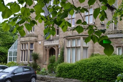 Habitación privada en Upper Park Road, imagen 22 de 47