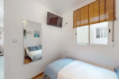 Private room at Av.de la Malva-Rosa, 64, 2º pta 7, Poblados Marítimos, 46011 València, Valencia, Spain, image 1 of 23