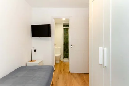Stanza privata in Vía Complutense, 67, 2º 1, 28805 Alcalá de Henares, Madrid, Spain, immagine 5 di 33