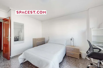 Habitación privada en Av. al Vedat, 80, 46900 Torrent, Valencia, Spain, imagen 1 de 10