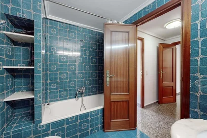 Prywatny pokój Av. al Vedat, 80, 46900 Torrent, Valencia, Spain, obraz 24 32