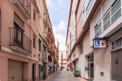 Özel oda konumu Carrer de Santa Teresa, 44, 3º puerta 2, 43201 Reus, Tarragona, Spain, 11 49 görüntüsü