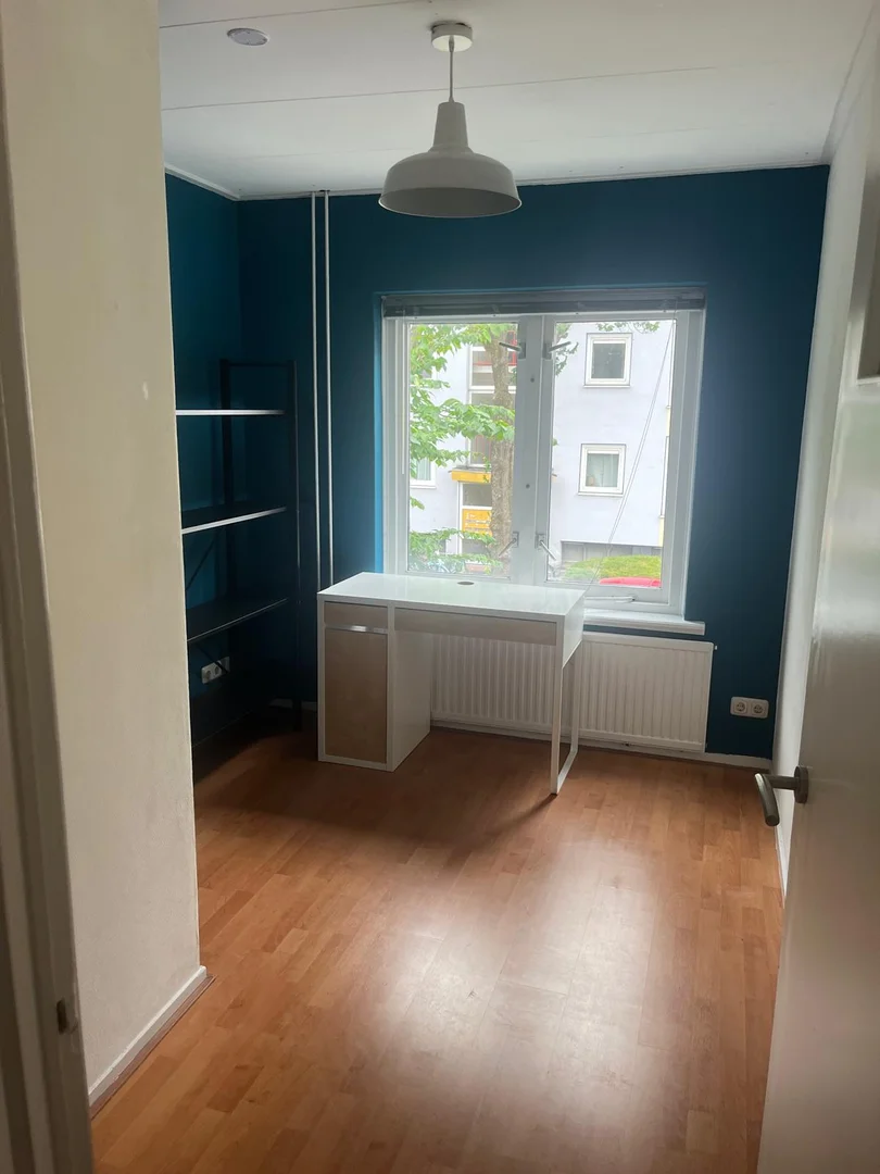 Chambre d'étudiant économique avec emplacement pratique dans 