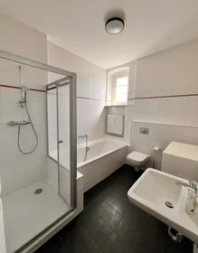 Private room at Haderslebener Str. 26, image 7 of 14
