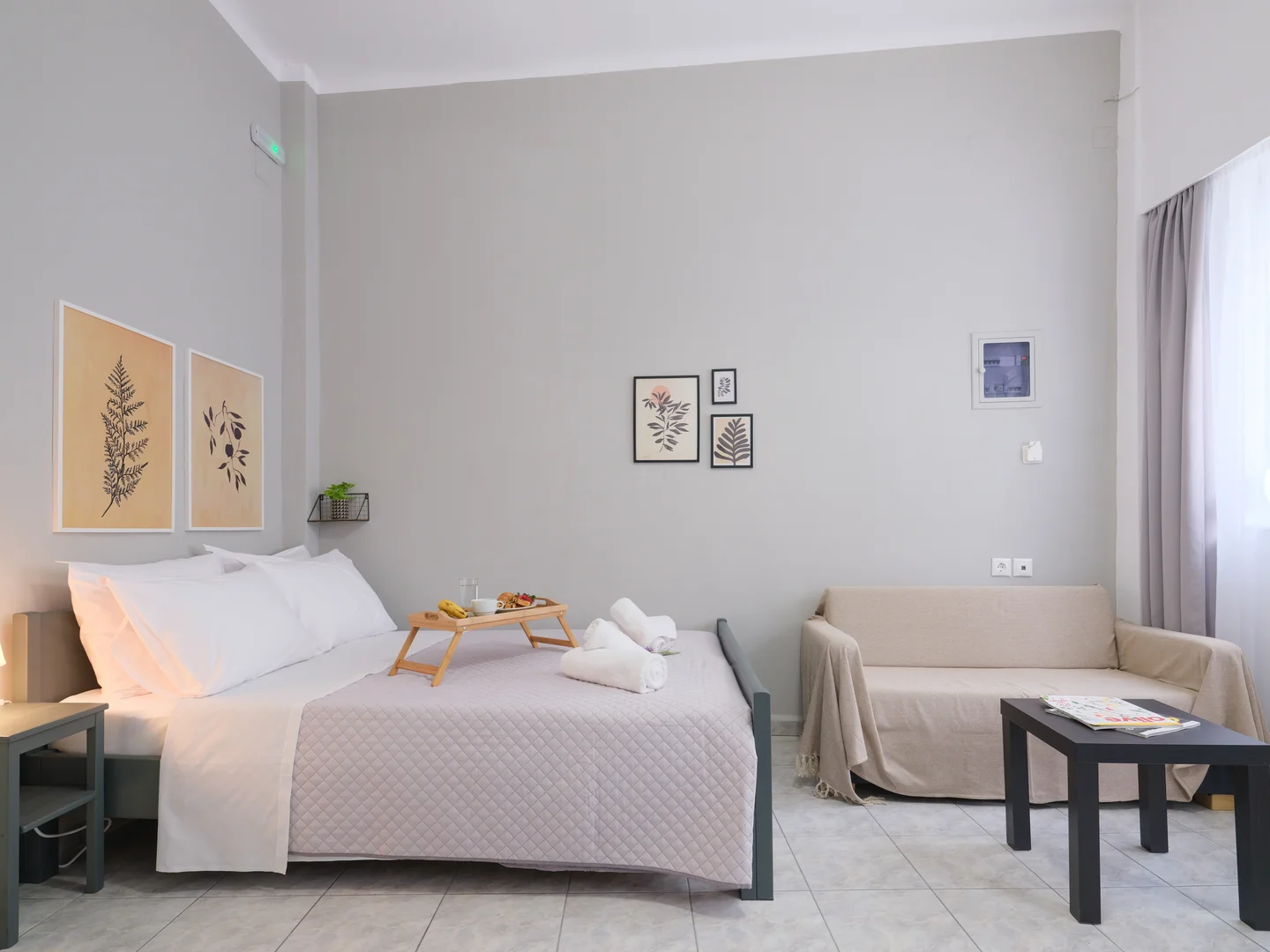 Compact studio apartment ideal for students in 
