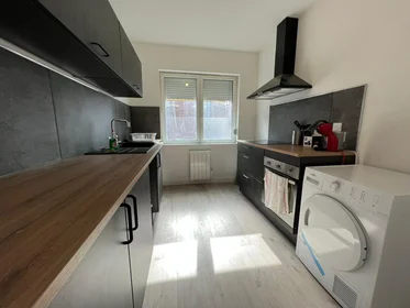 Privatzimmer in der Rue de Rome, bild 4 von 8
