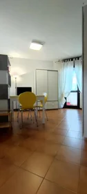 Stüdyo daire konumu Piazzale Unità d'Italia, 6 12 görüntüsü