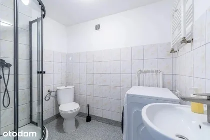 Private room in residence at Ulica Józefa Strusia 11, image 5 of 14