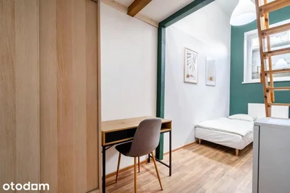 Private room in residence at Ulica Józefa Strusia 11, image 9 of 14