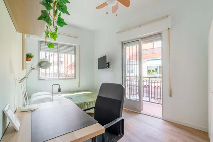 Privatzimmer in der C. Cubas, 8, 1º d, 28902 Getafe, Madrid, Spain, bild 3 von 43