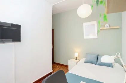 Privatzimmer in der C. San Nicolás, 24, 2º puerta, 31001 Pamplona, Navarra, Spain, bild 1 von 44