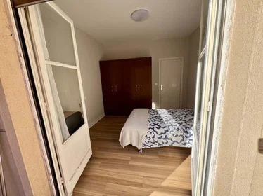Stanza privata in De Berriotxoa San Valentin Kalea, 9, Uribarri, 48007 Bilbao, Bizkaia, Spain, immagine 6 di 19