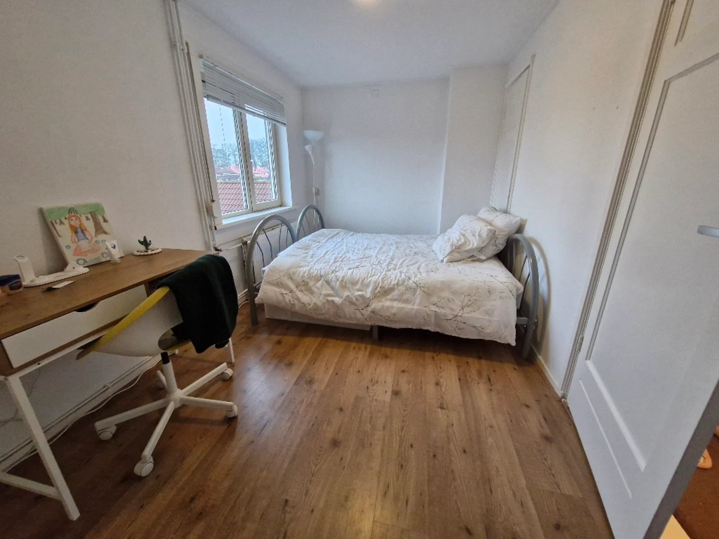 Chambre à louer dans un appartement d'étudiant à , entièrement meublée