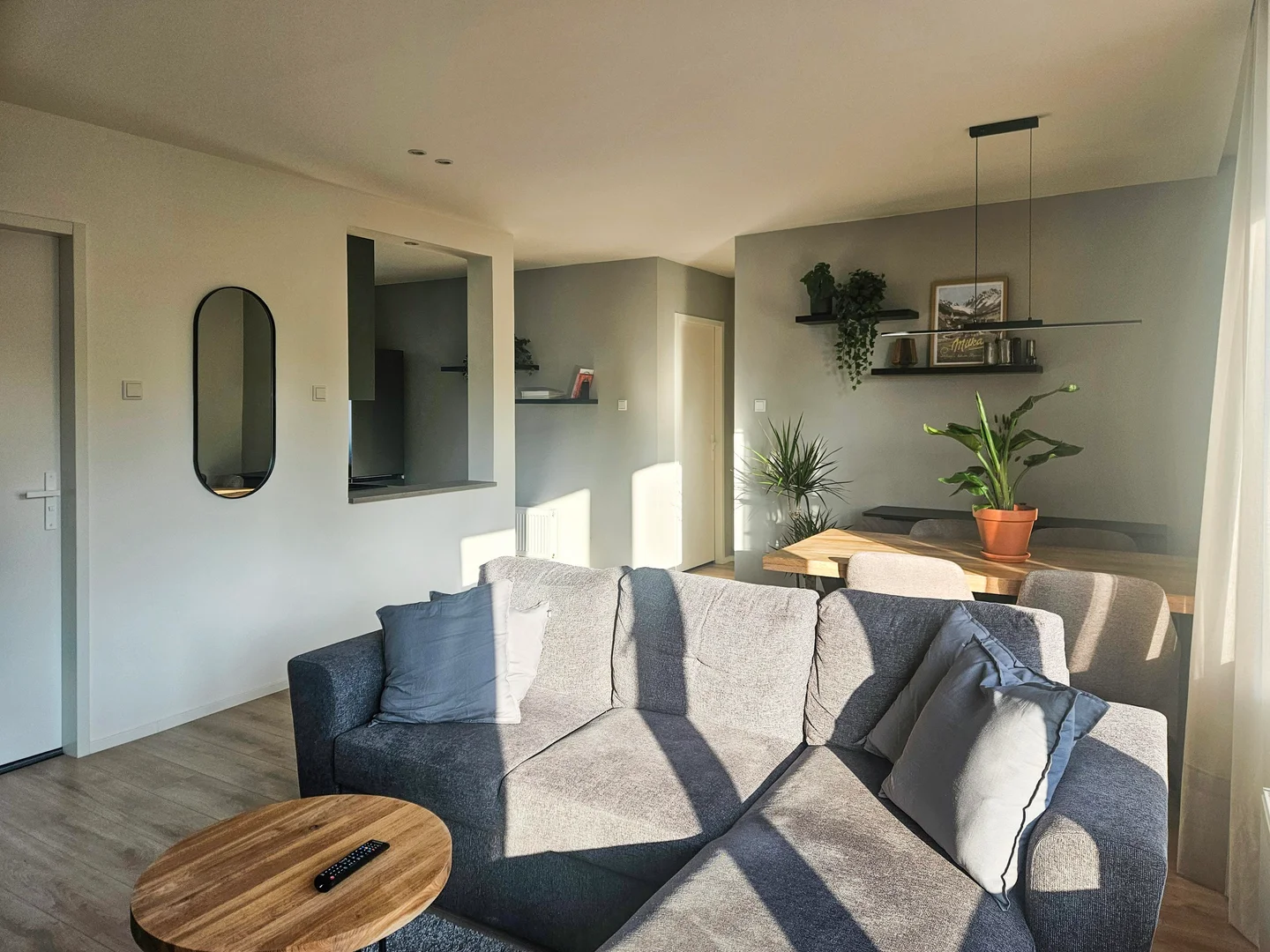 Habitación estudiantil económica cerca del campus en 