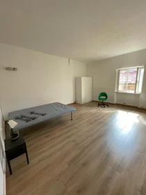 Quarto privado em Vicolo del Tinti, San Francesco, imagem 3 de 10