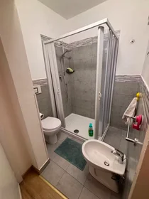 Quarto privado em Vicolo del Tinti, San Francesco, imagem 7 de 10