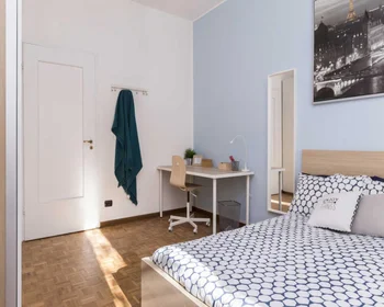 Prywatny pokój Via dei Mandorli, obraz 5 28